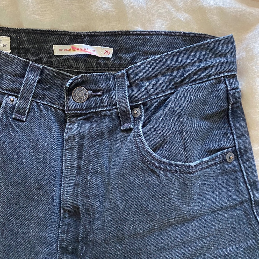Levi's High 70s Slim Straight Jeans